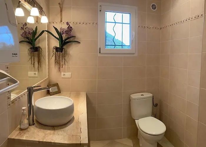 Vakantiehuis Maison Recente Entre Et Montagne Figari (Corsica)